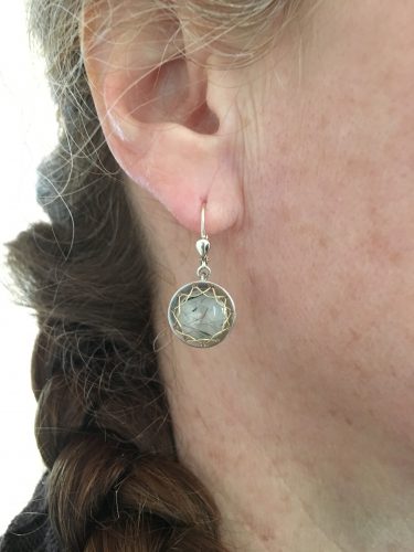 Eingenähte Steine 10 IMG 6893 e1563805278743 375x500 1