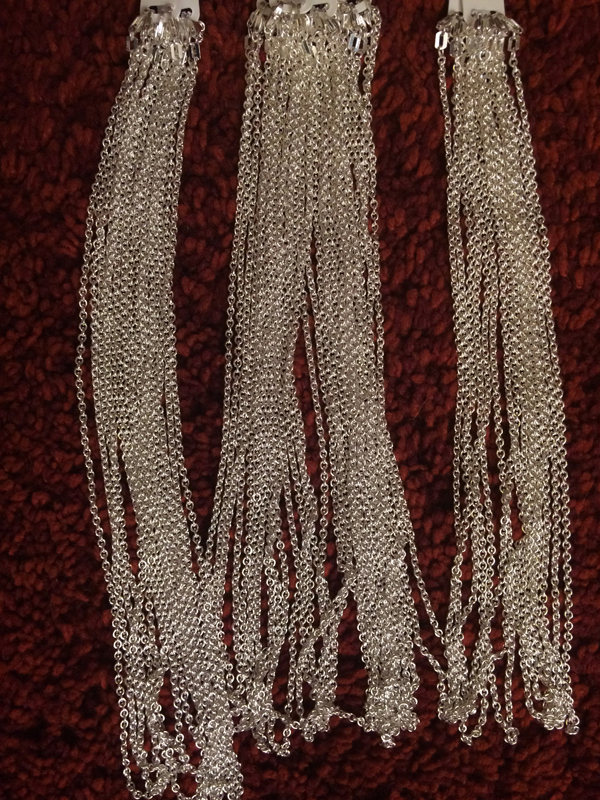 Upcycling der besonderen Art 7 Die silbernen Kettchen