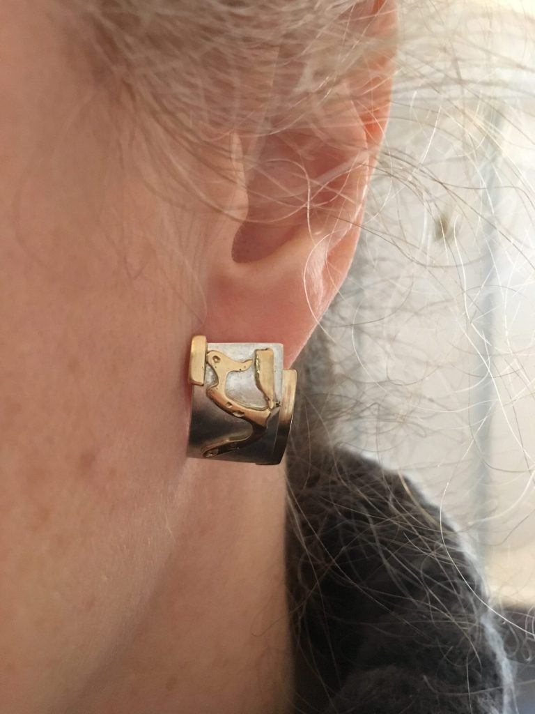 Upcycling für die ARD, das Schmuckset 6 Ohrstecker 925 Silber und 750 Gelbgold