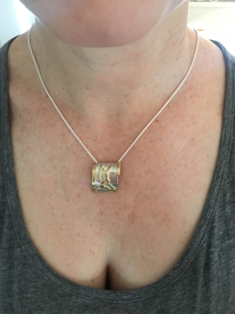 Upcycling für die ARD, das Schmuckset 7 Anhänger 925 Silber und 750 Gelbgold