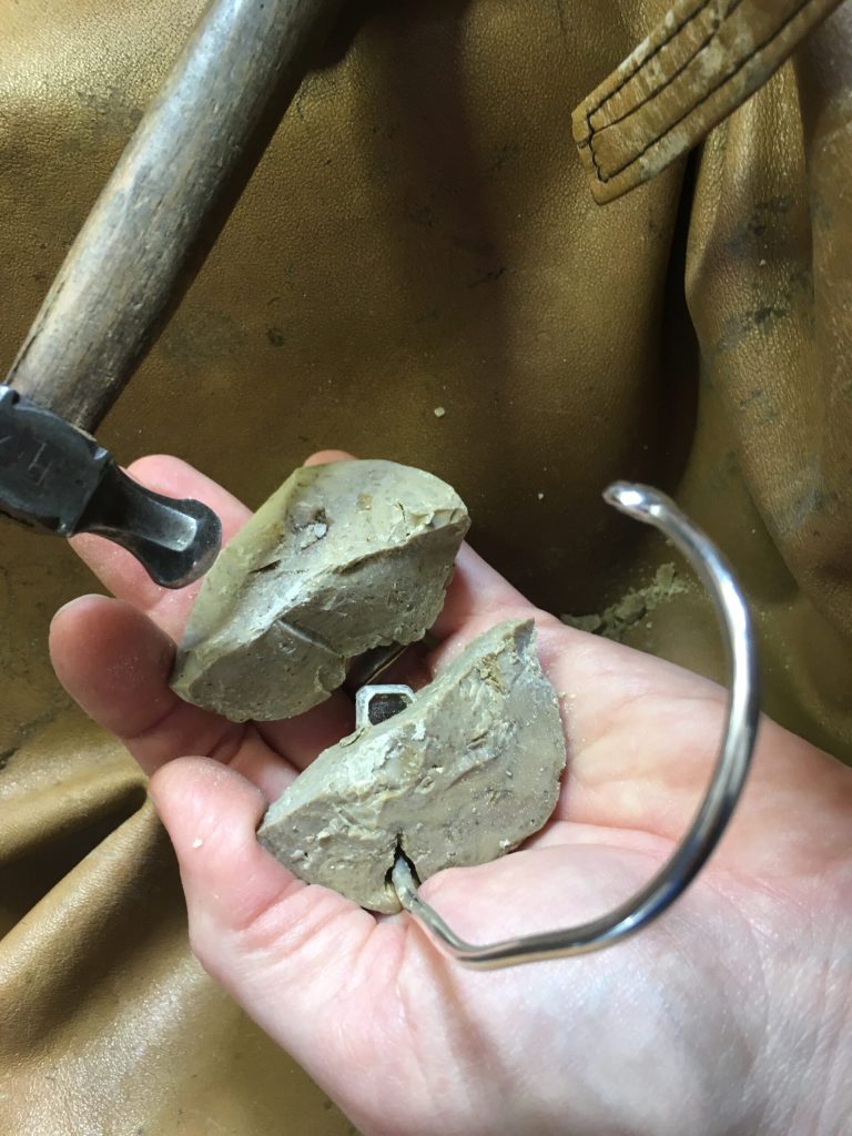 Armreif mit Wassermelonen-Turmalin 7 So kommt der Kitt wieder runter