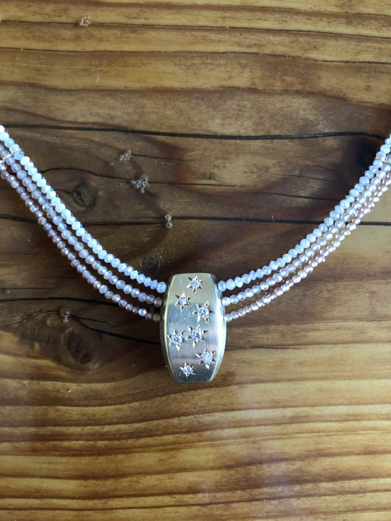 Zirkon 7 Collier mit Diamanten und Zirkon