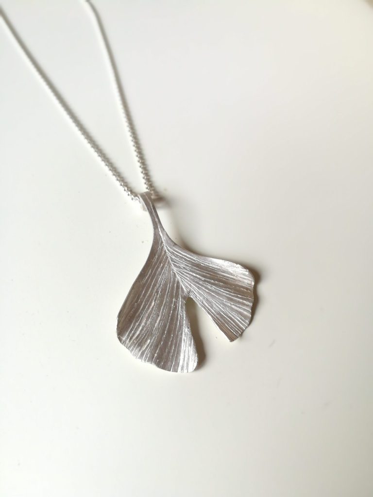 Geschmiedetes Ginkoblatt - von Miriam 5 IMG 20191003 170408 scaled 1