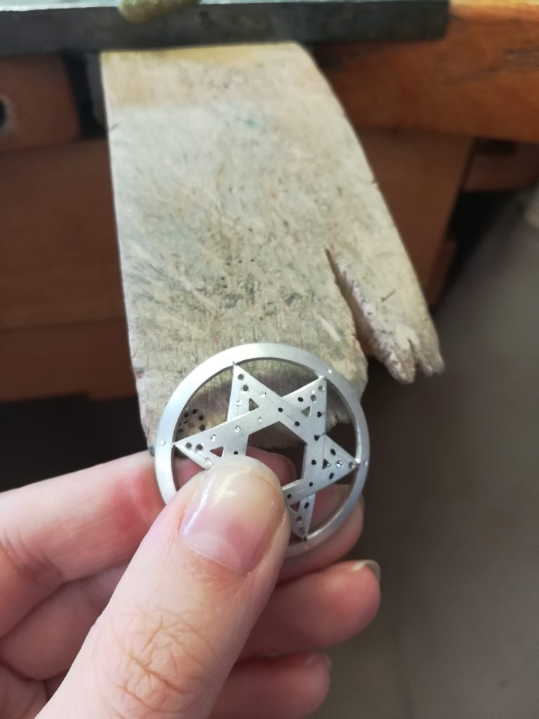 Ajour sägen - von Miriam 10 Bohrungen