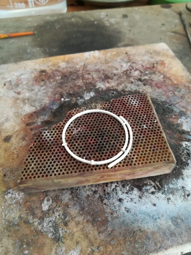 Ajour sägen - von Miriam 16 Röhrchen auflöten