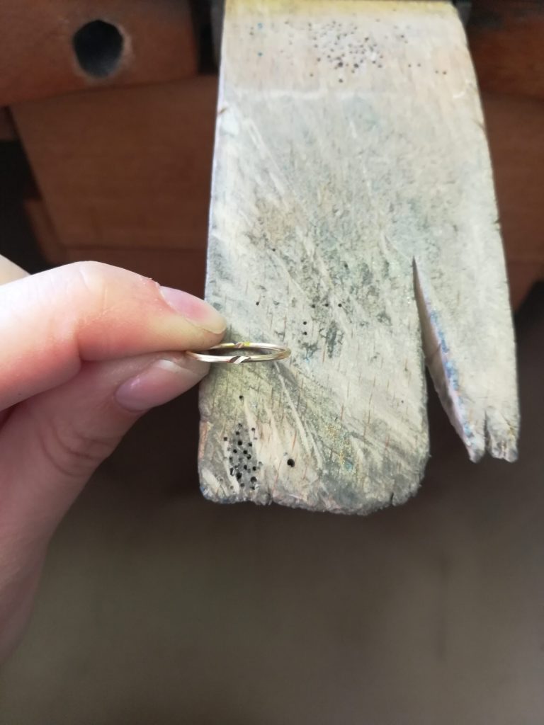 Midi-Ringe - von Miriam 9 Rinnen feilen