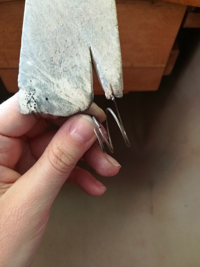 Weißgold Herzring - von Miriam 9 gewickelter Weißgolddraht