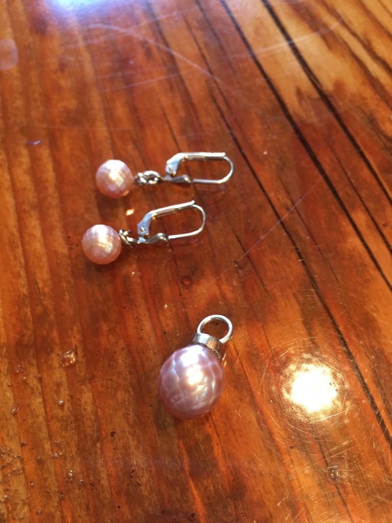 Kleine Diamantenkunde (Teil 1) 8 Diamant-Tropfen als Anhänger