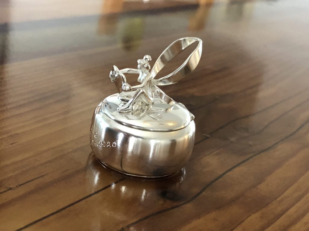 3D-Daten im Goldschmiede-Handwerk 14 Dose für Milchzähne