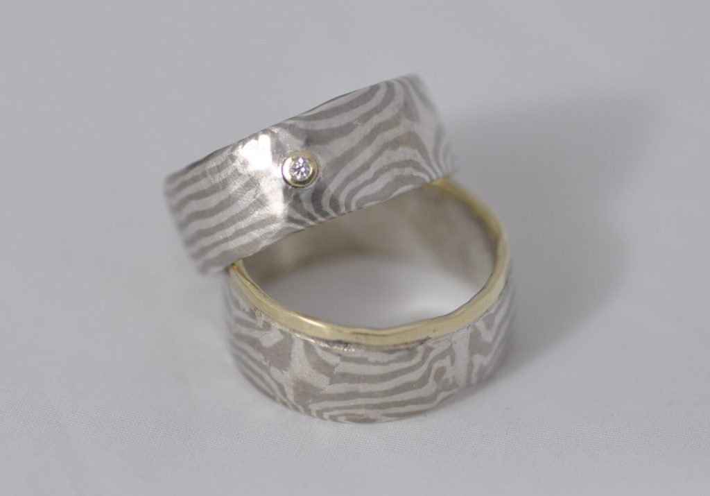 Mokume Gane und der Fingerabdruck - Teil 1 10 Silber und Palladium, mit Gelbgold Rand /bzw. Brillant
