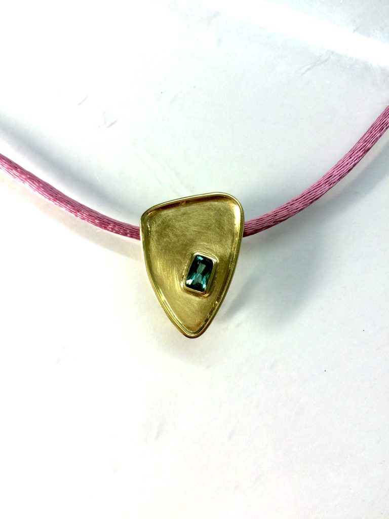 Kettenanhänger in allen Variationen 15 Turmalin als Anhänger, Aufhängung variabel