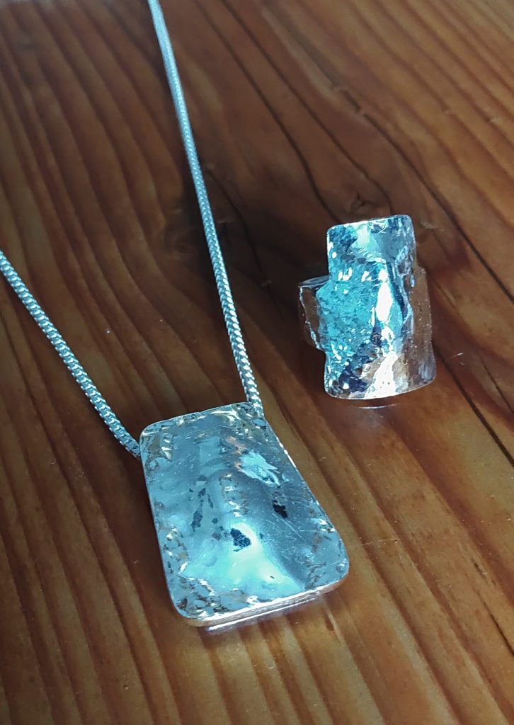 Kettenanhänger in allen Variationen 50 G-Ring-und-Anhaenger-fertig-III