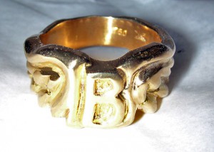 Ringe in allen Variationen 100 ringe 16 300x214 1