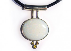 Opal 8 ketten anhaenger 16 300x214 1