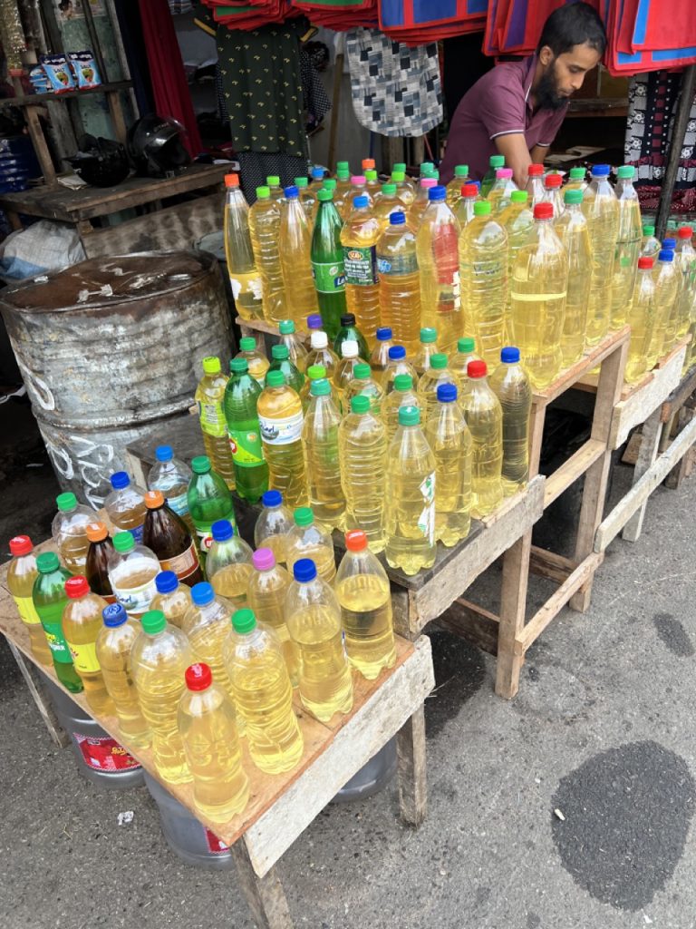 Ratnapura 18 Gross IMG 9918