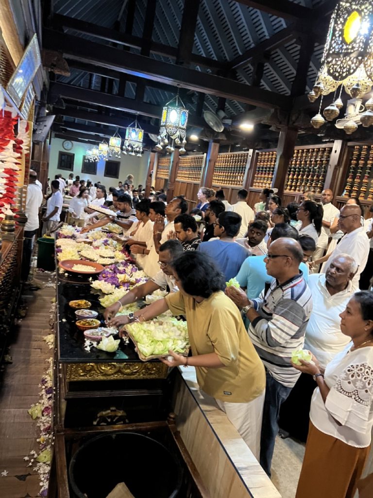 Kandy 10 Gross IMG 0954