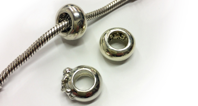 Charm Jamie oder Sam 1 Charm Jamie oder Sam