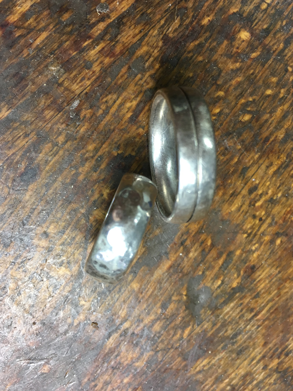 Silberne Trauringe werden aufgewertet 2 trauring now 1 IMG 3974