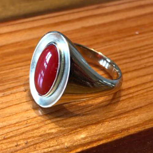 Service 11 Ring mit Koralle