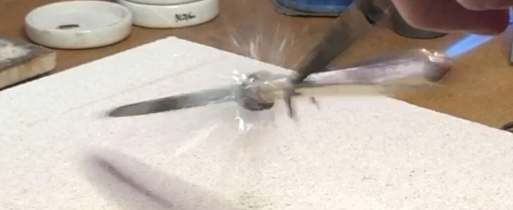 Messer auskitten