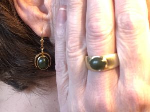 Ring und Ohrhänger mit Jade