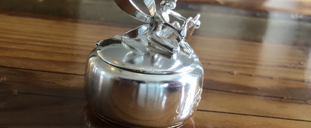 Dose für Milchzähne