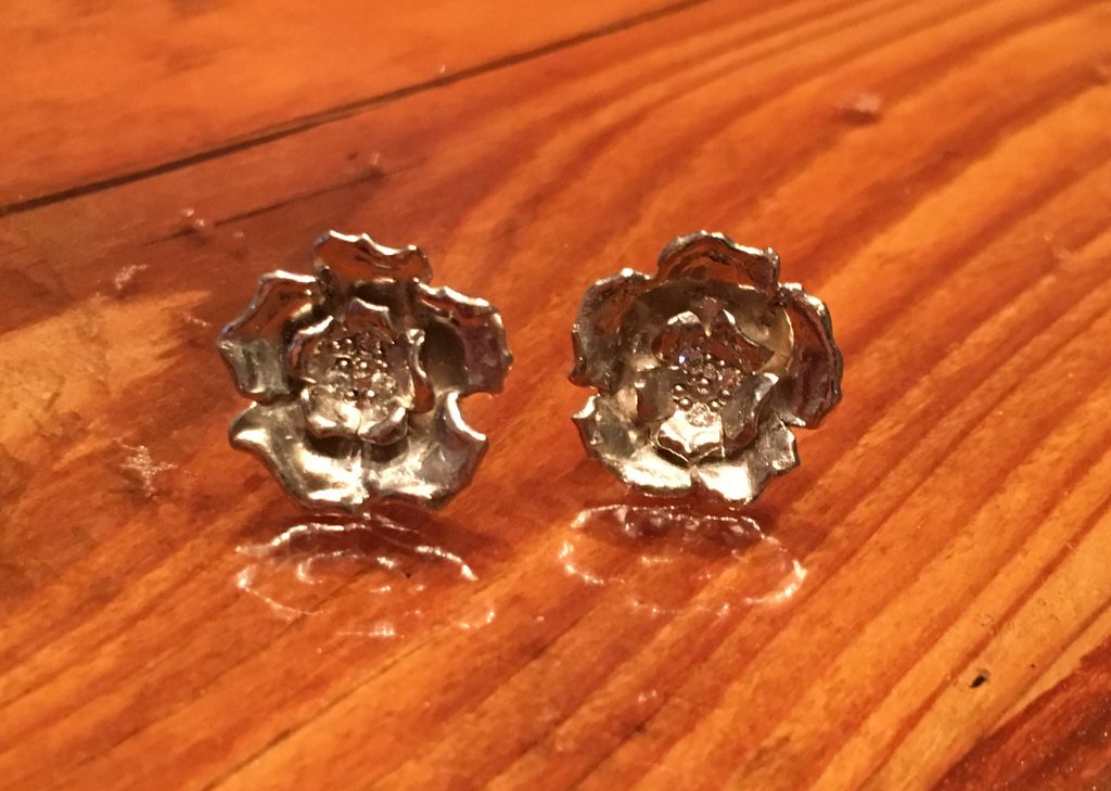 Ohrstecker mit Diamanten